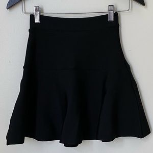 Skirt. Dry goods. Size M